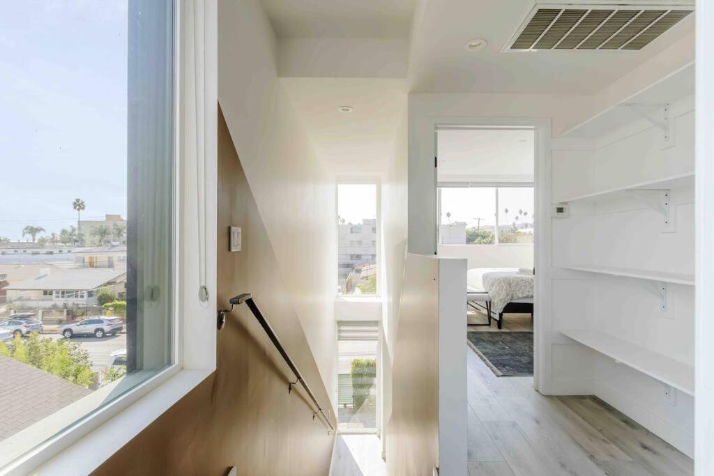 Stunning Hollywood Townhouse With Sunny Views Villa Los Angeles Dış mekan fotoğraf
